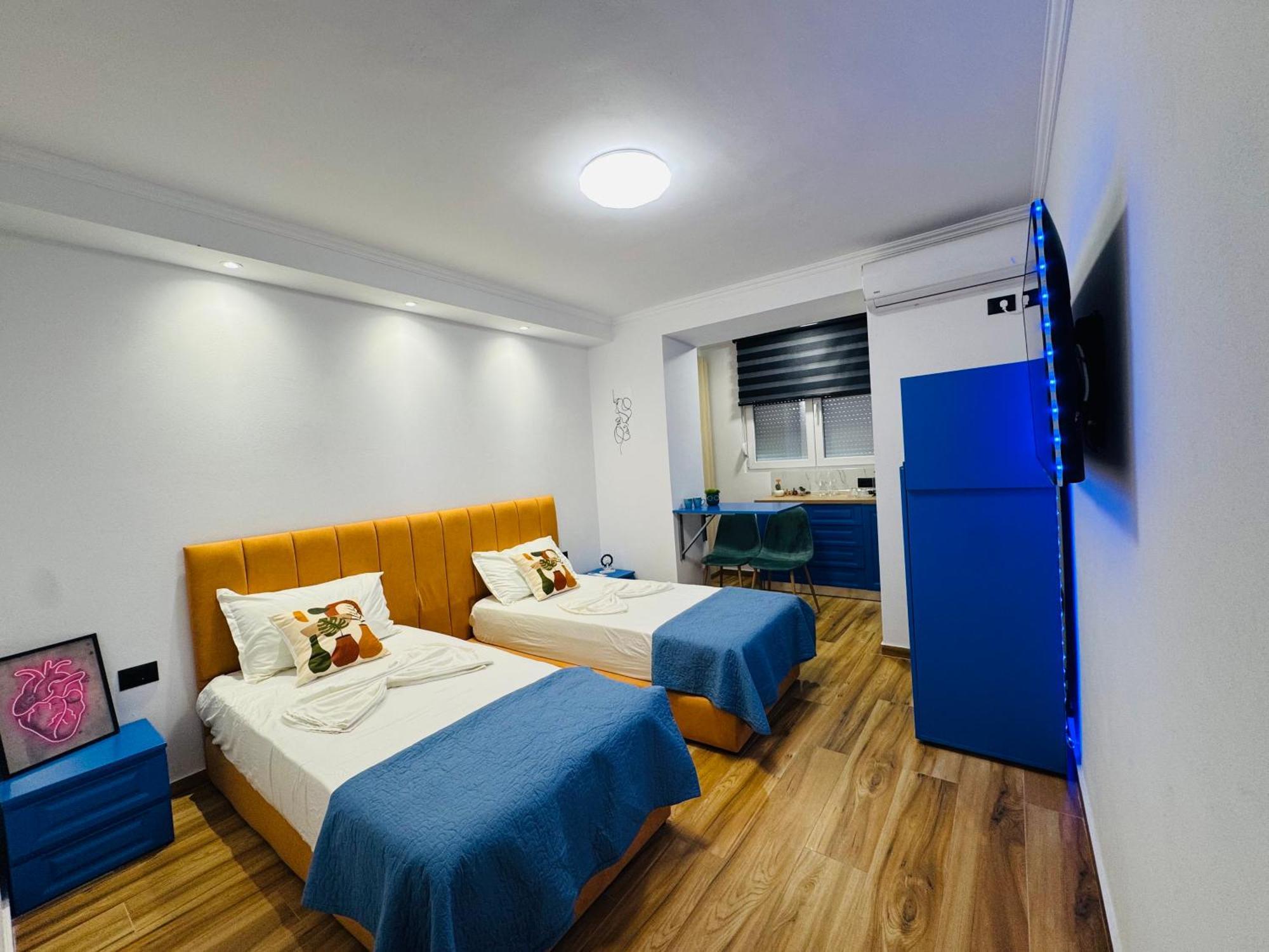 Keli'S Apartment Тирана Екстер'єр фото